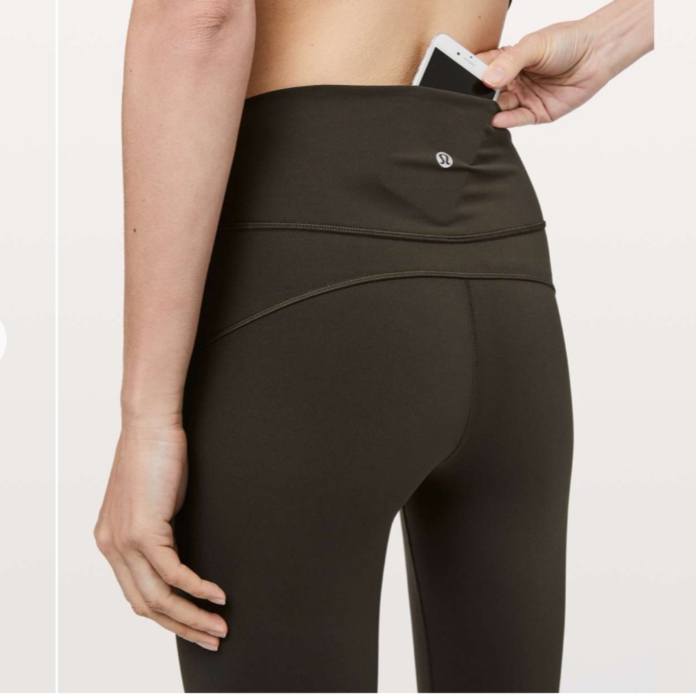 Lululemon In Movement 7/8 Tight *Everlux 25"
Dark Olive size 2 - Picture 2 of 4